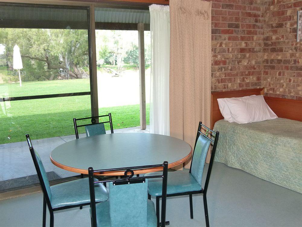 Cadell On The Murray Motel Moama Kültér fotó