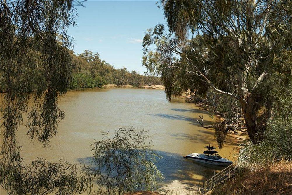 Cadell On The Murray Motel Moama Kültér fotó